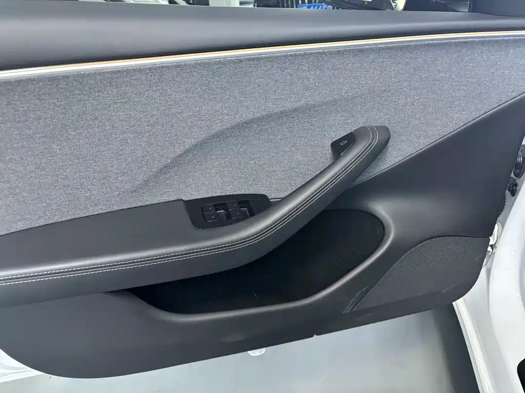 Tesla Model 3 2024 из CN, фото 10