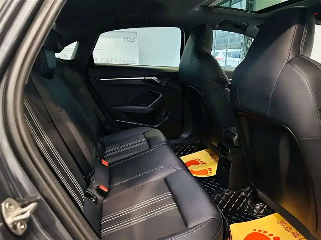 Audi A3 2021 из CN, фото 7