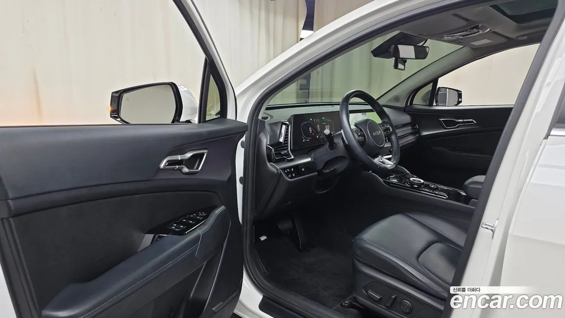 Kia Sportage — фото 9