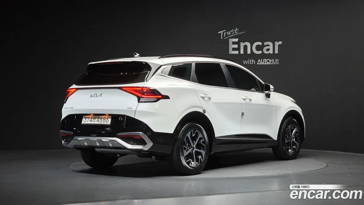 Kia Sportage — фото 8