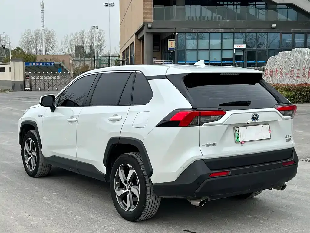Toyota RAV4 Prime 2022 из CN, фото 3