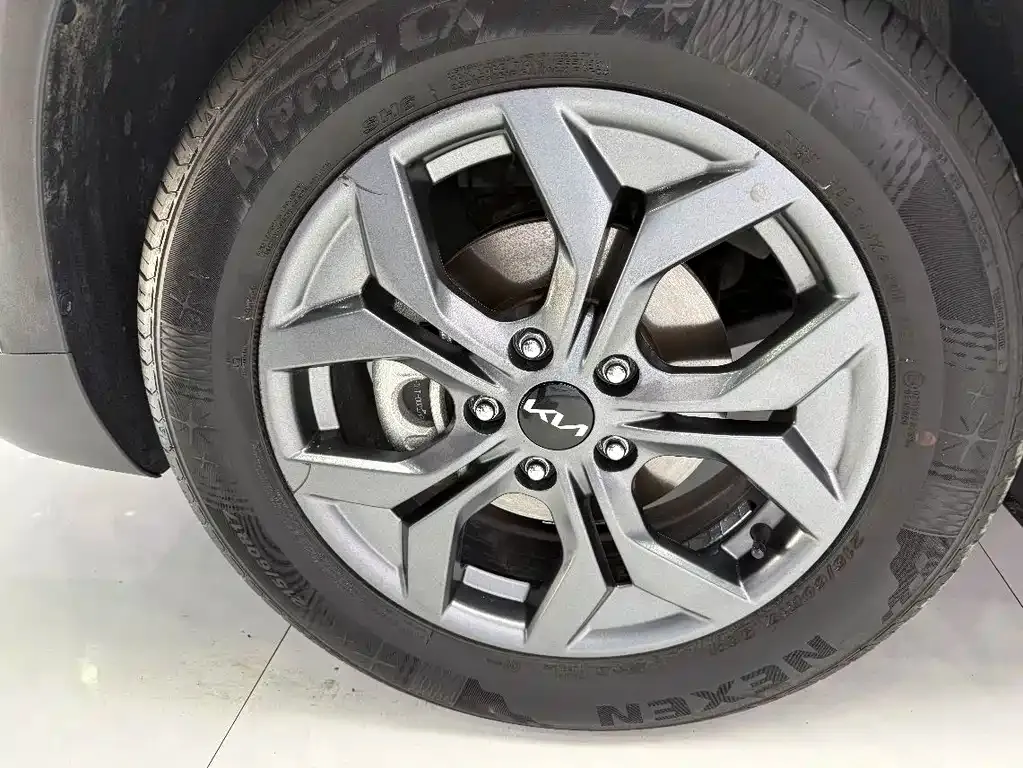 Kia Seltos 2023 из CN, фото 7