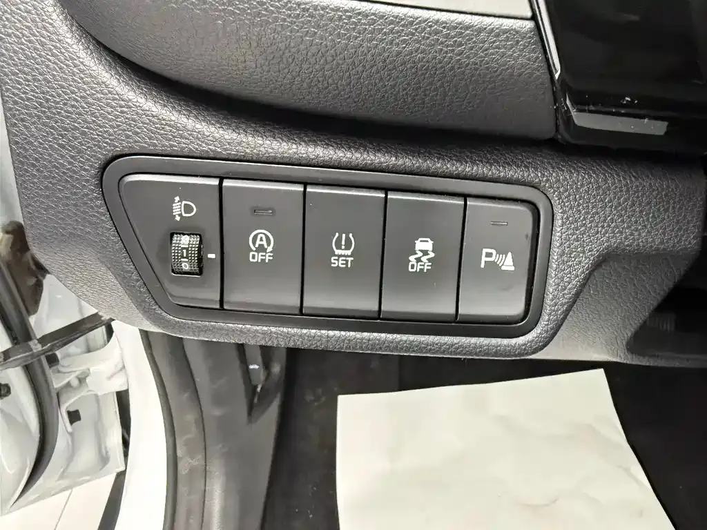 Kia Seltos 2023 из CN, фото 8