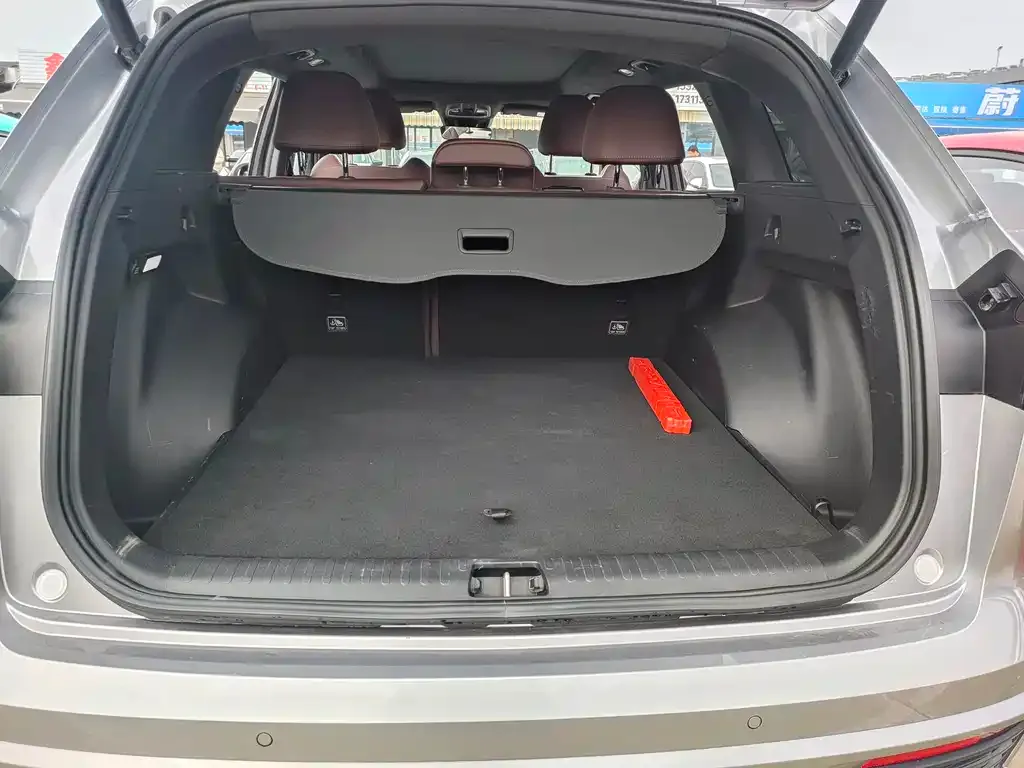 Geely Xingyue L 2023 из CN, фото 3