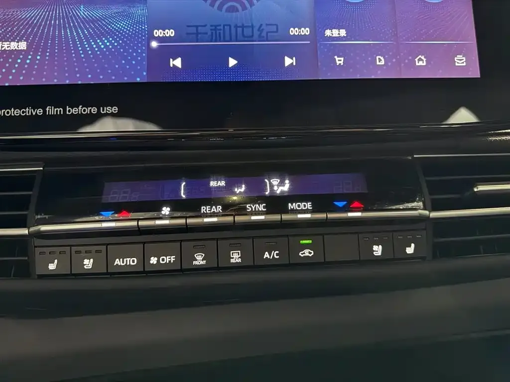 Toyota Sienna 2024 из CN, фото 3