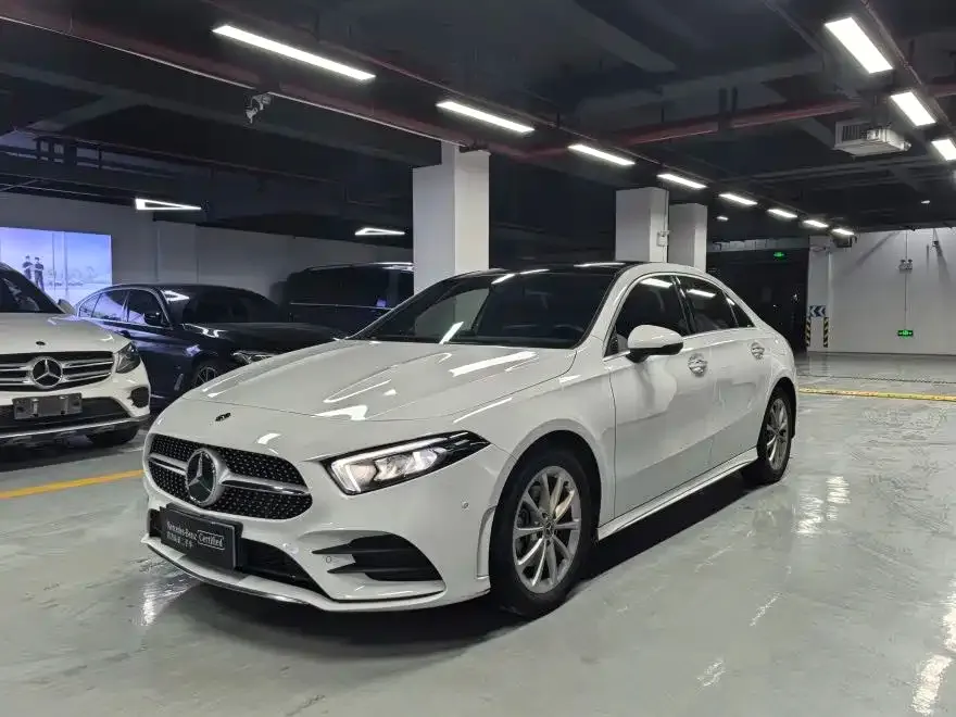 Mercedes-Benz A-Class — фото 1