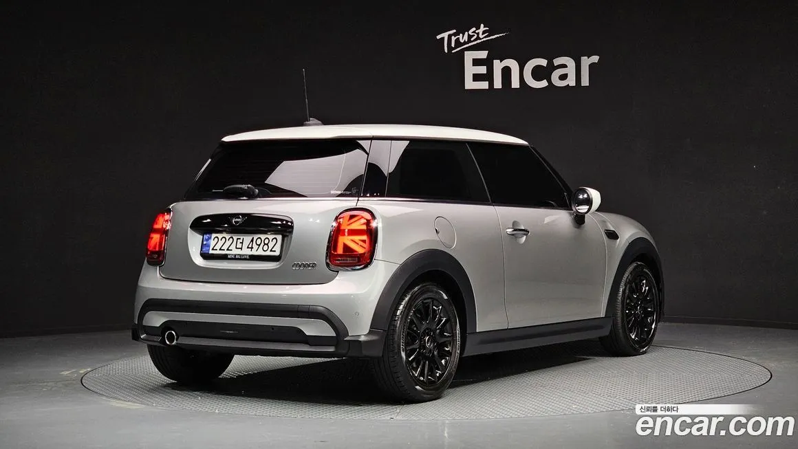 Mini Cooper 2024 из KR, фото 2