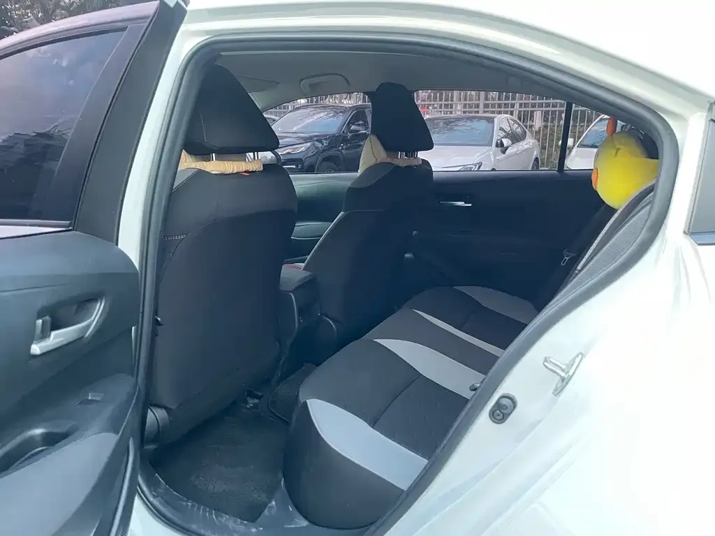 Toyota Corolla 2022 из CN, фото 5