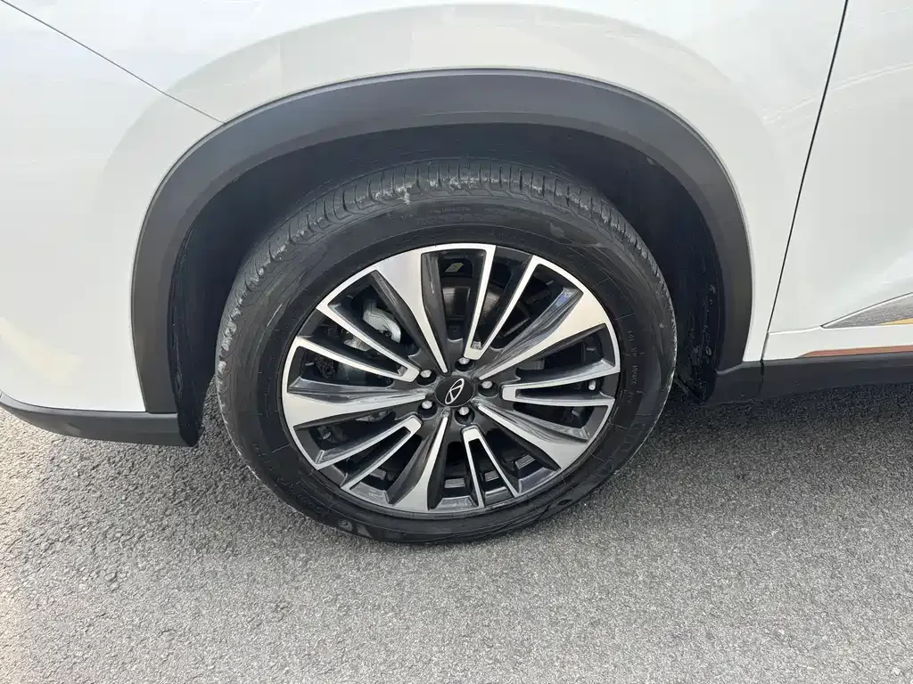 Chery Tiggo 8 PRO — фото 9