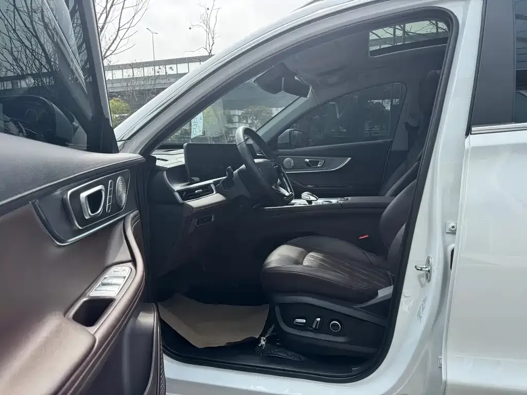 Chery Tiggo 8 PRO — фото 6