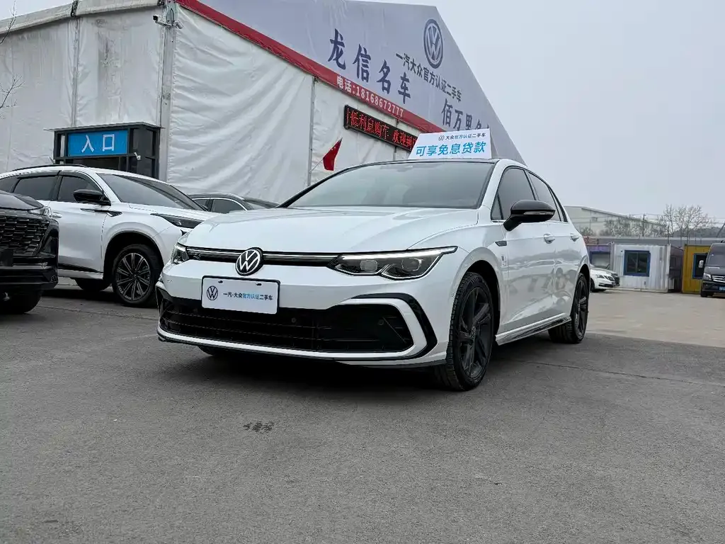 Volkswagen Golf 2022 из CN, фото 1