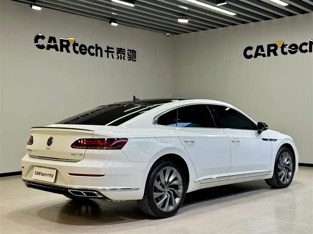 Volkswagen CC — фото 5