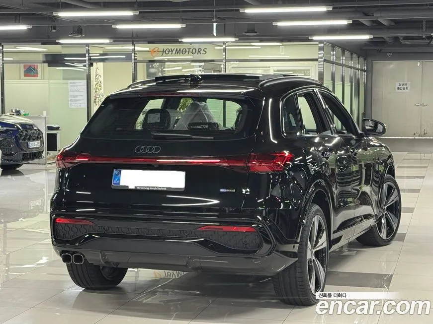 Audi Q5 2025 из KR, фото 4