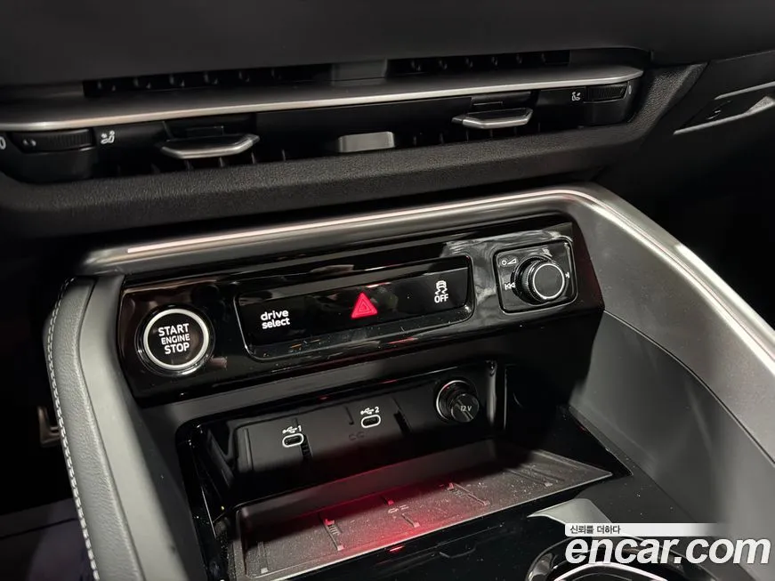 Audi Q5 2025 из KR, фото 6