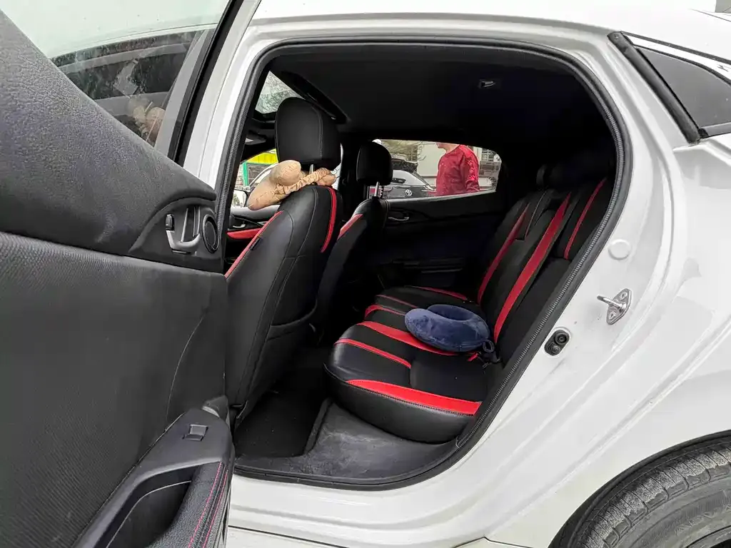 Honda Civic — фото 5