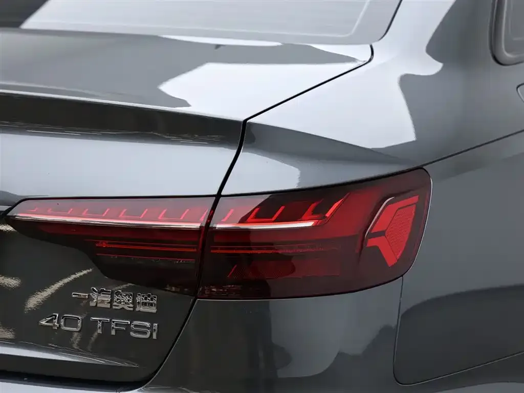 Audi A4L 2025 из CN, фото 3