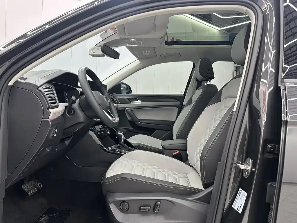 Volkswagen Tayron 2023 из CN, фото 10