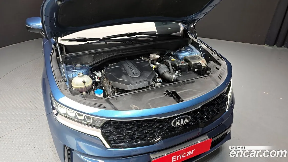 Kia Sorento — фото 4