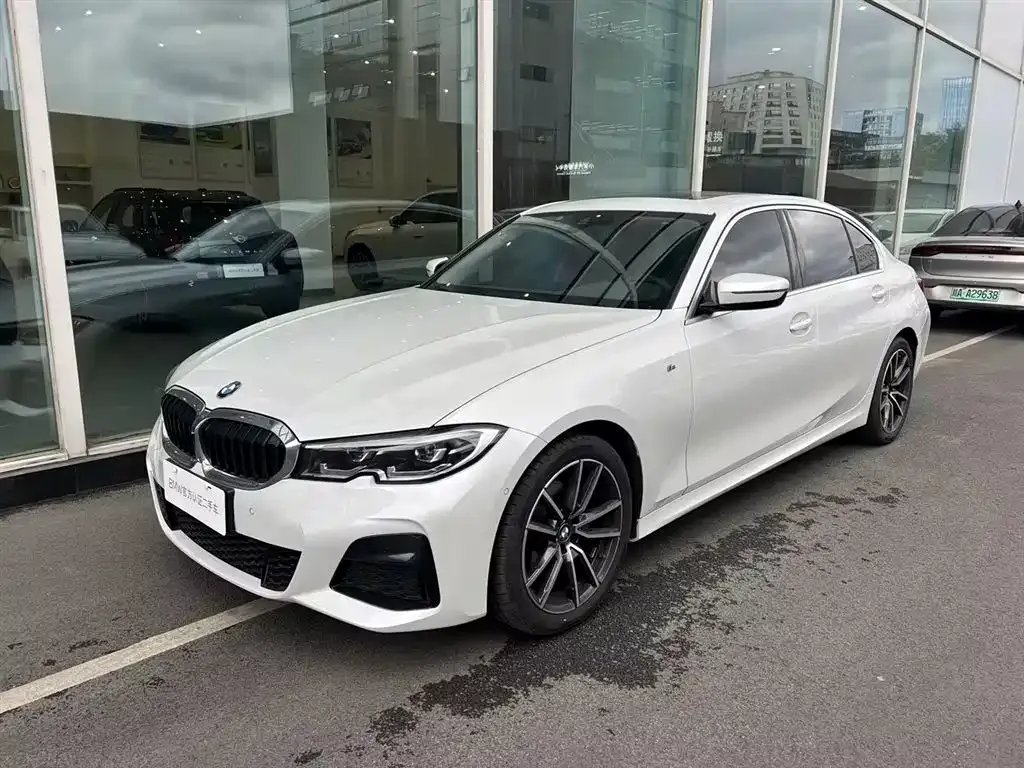 BMW 3 Series — фото 1