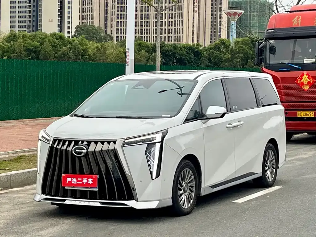 GAC Motor Trumpchi M8 — фото 1