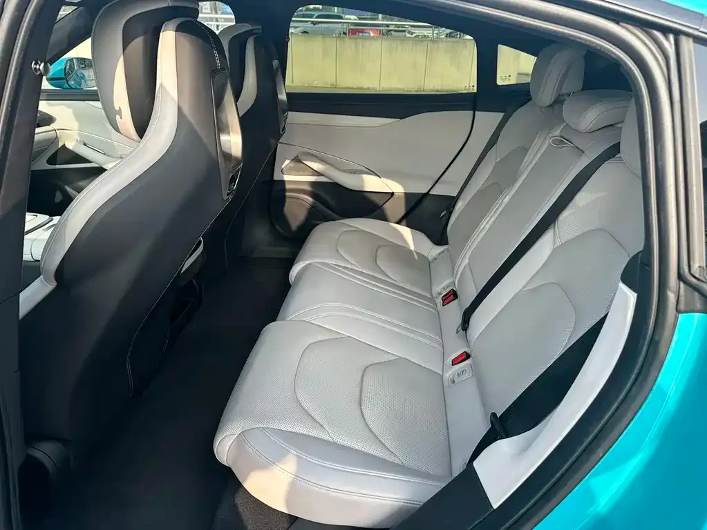 Xiaomi SU7 2024 из CN, фото 8