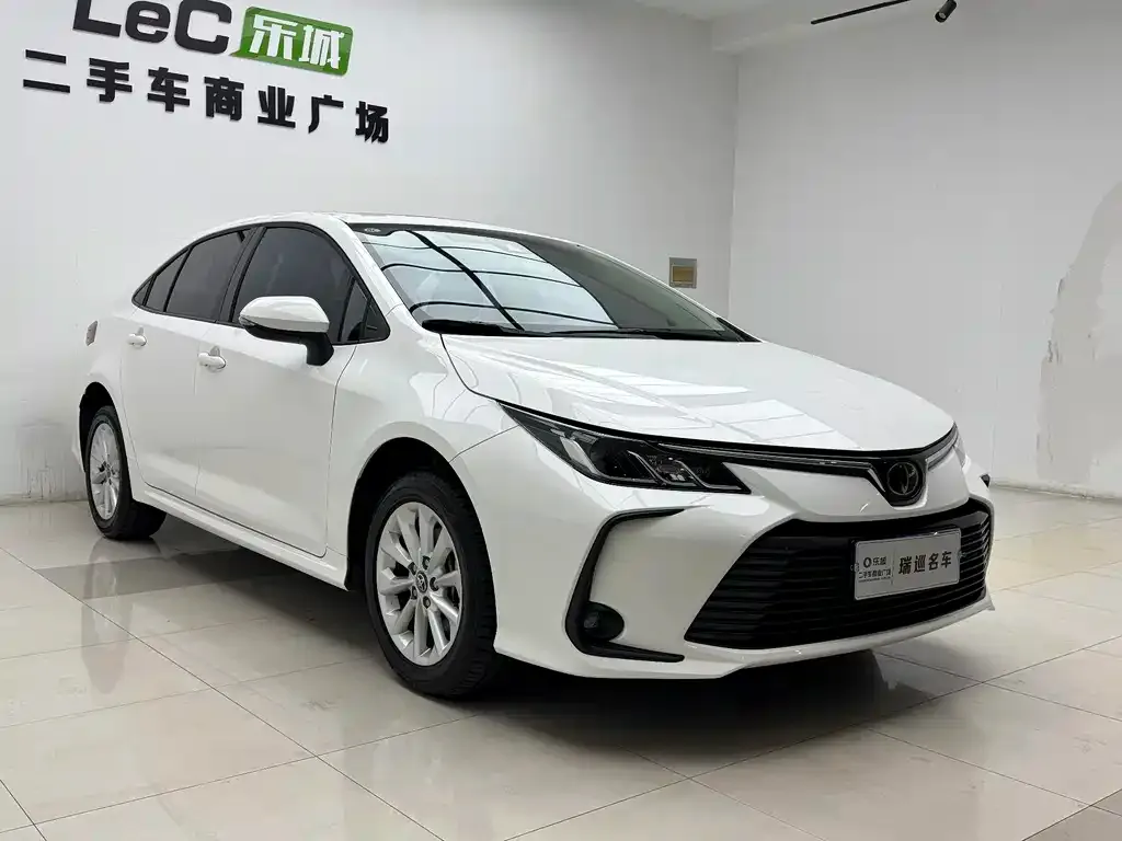 Toyota Corolla 2021 из CN, фото 3