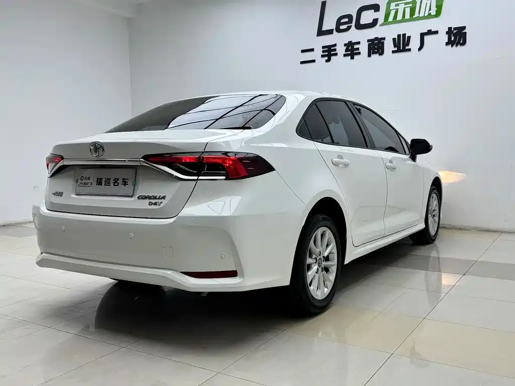 Toyota Corolla 2021 из CN, фото 6