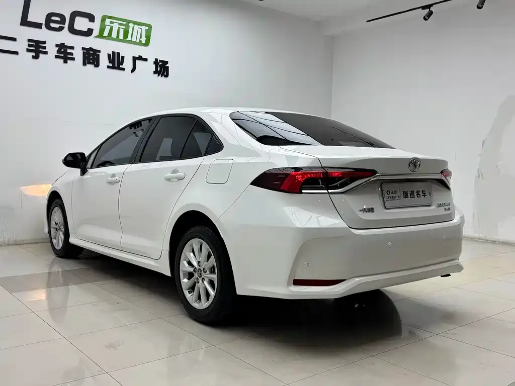 Toyota Corolla 2021 из CN, фото 5