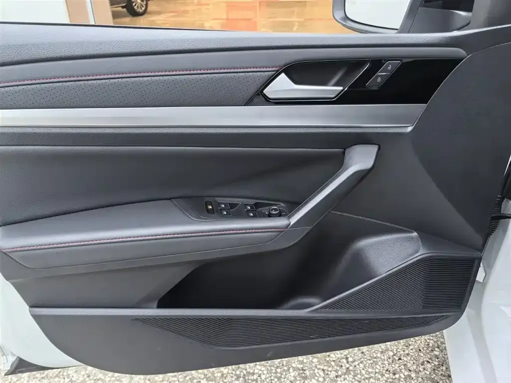 Volkswagen Lavida 2024 из CN, фото 2