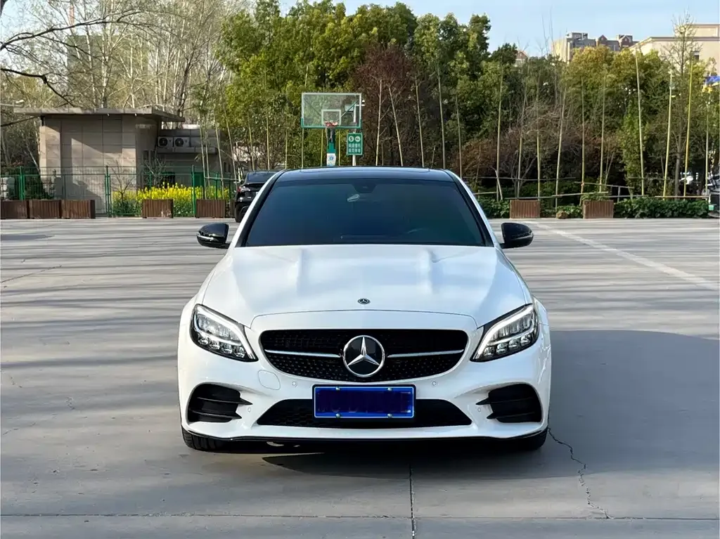 Mercedes-Benz C-Class — фото 10