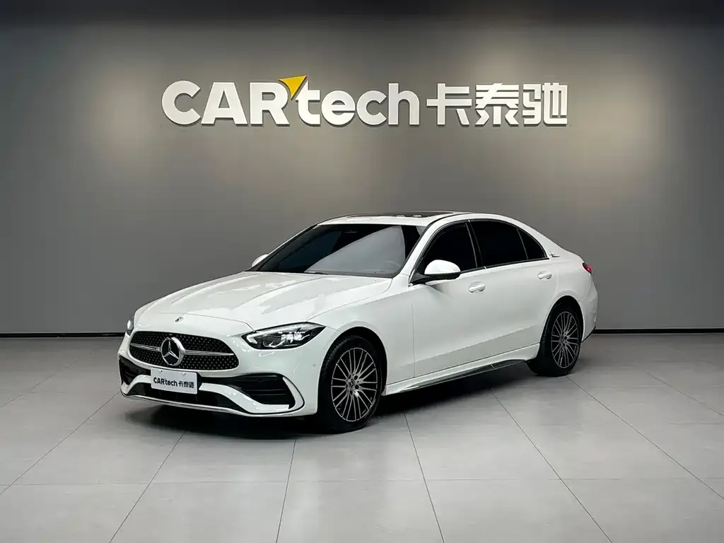 Mercedes-Benz C-Class — фото 1