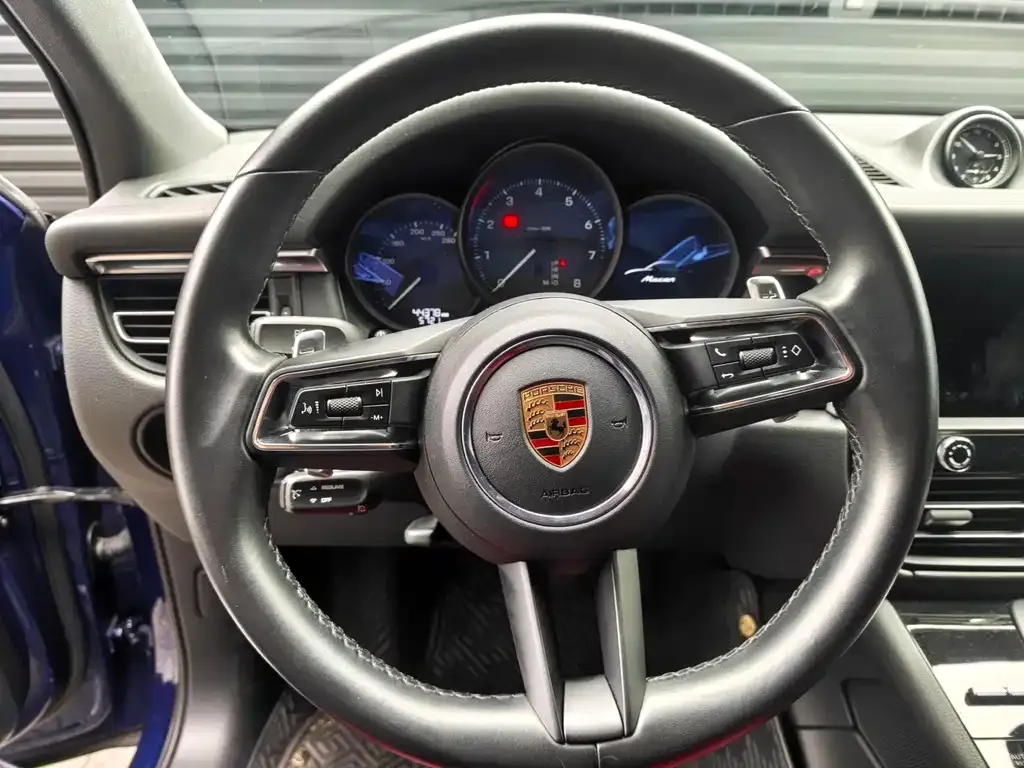 Porsche Macan 2022 из CN, фото 6