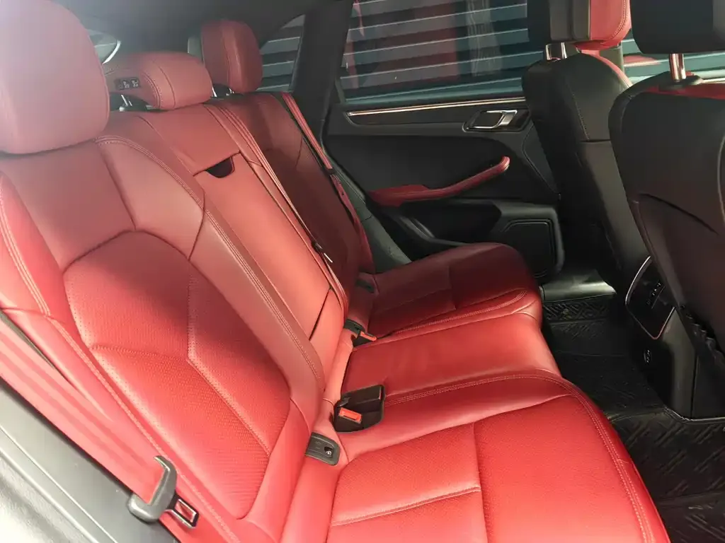 Porsche Macan 2022 из CN, фото 4