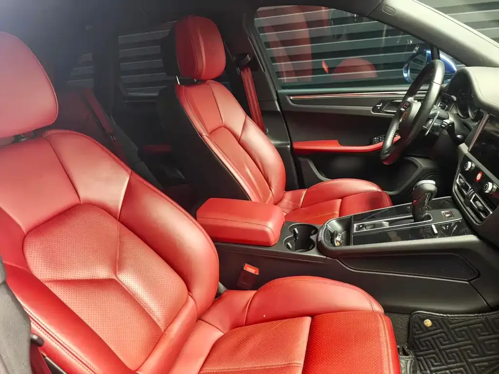 Porsche Macan 2022 из CN, фото 3