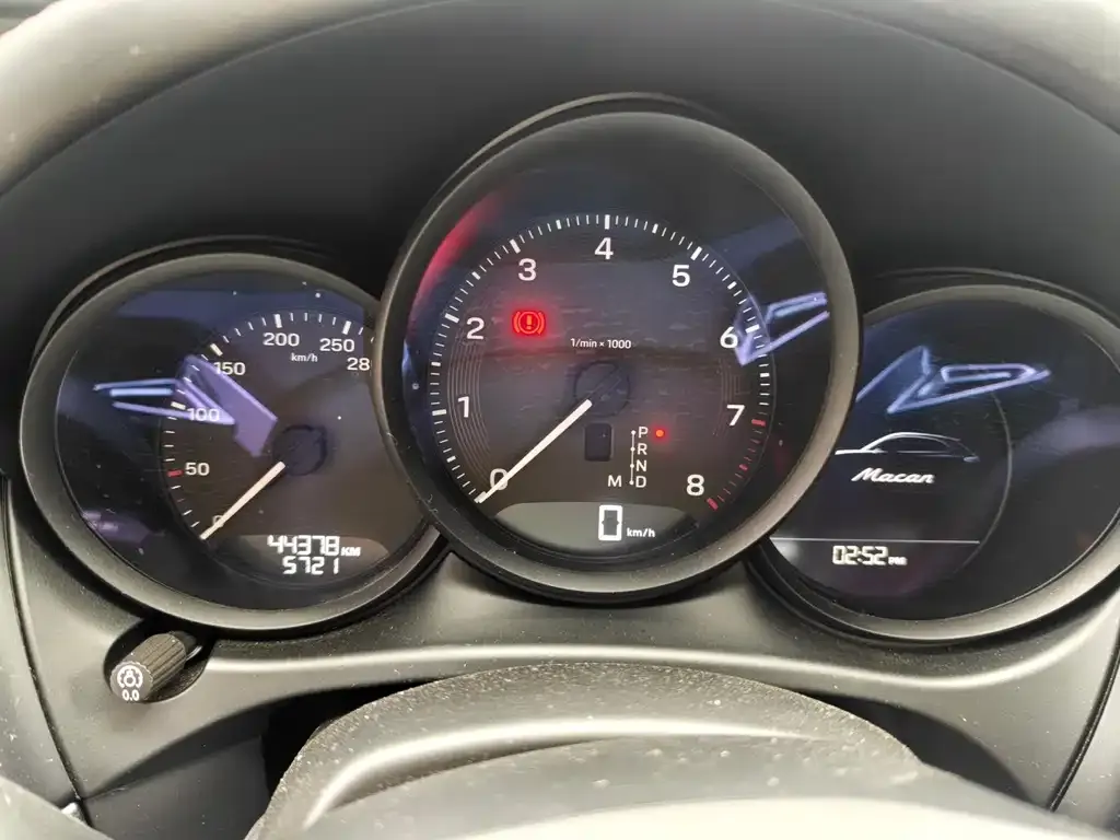 Porsche Macan 2022 из CN, фото 2