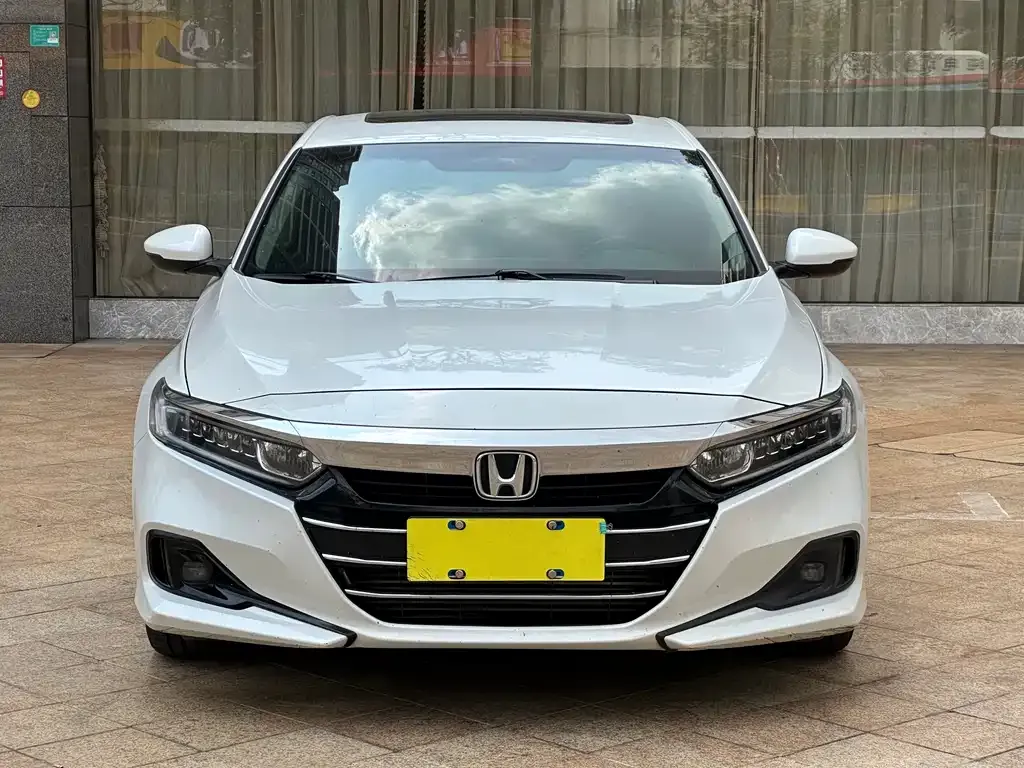 Honda Accord — фото 6