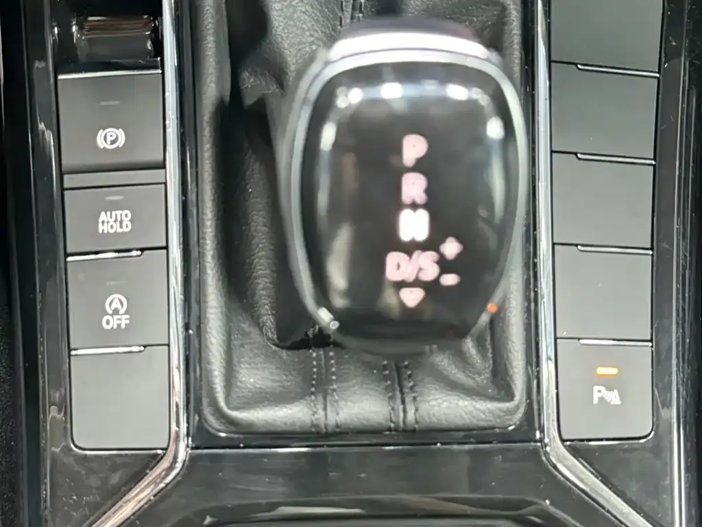Volkswagen Passat — фото 7