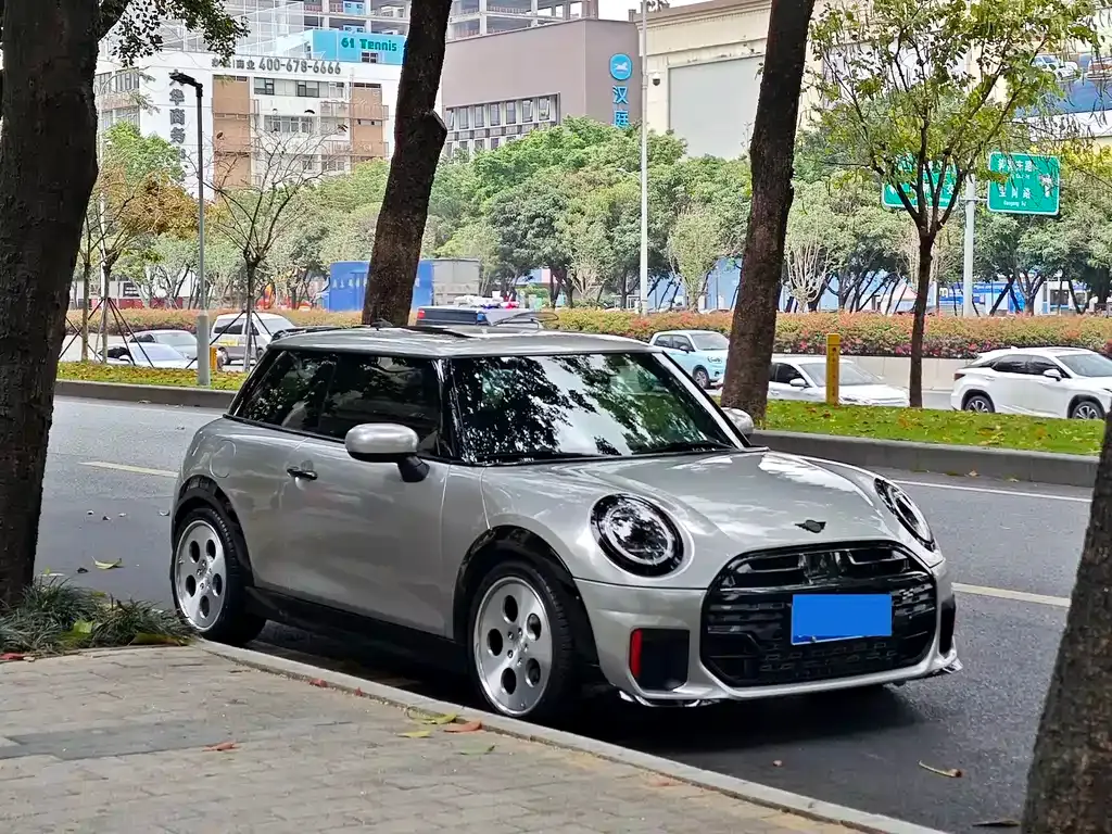 MINI JCW (John Cooper Works) — фото 9