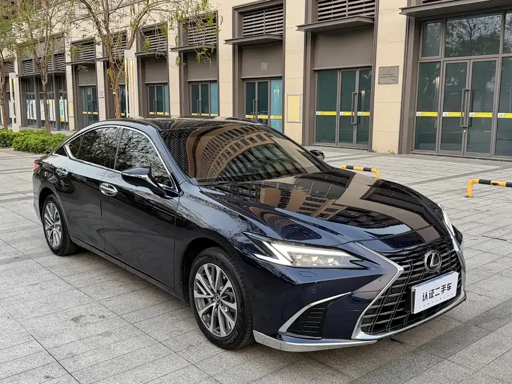 Lexus ES 2025 из CN, фото 9