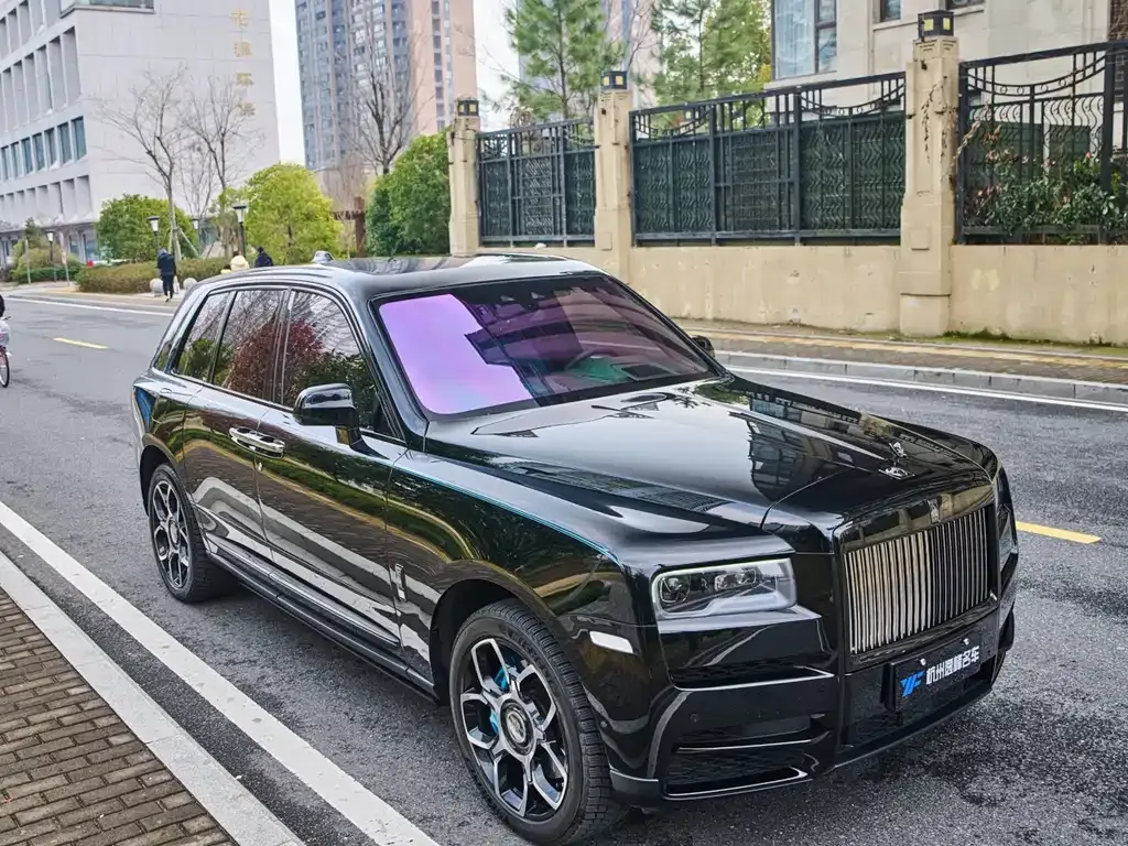 Rolls-Royce Cullinan 2022 из CN, фото 8