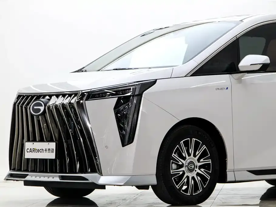 GAC Motor Trumpchi E9 — фото 4