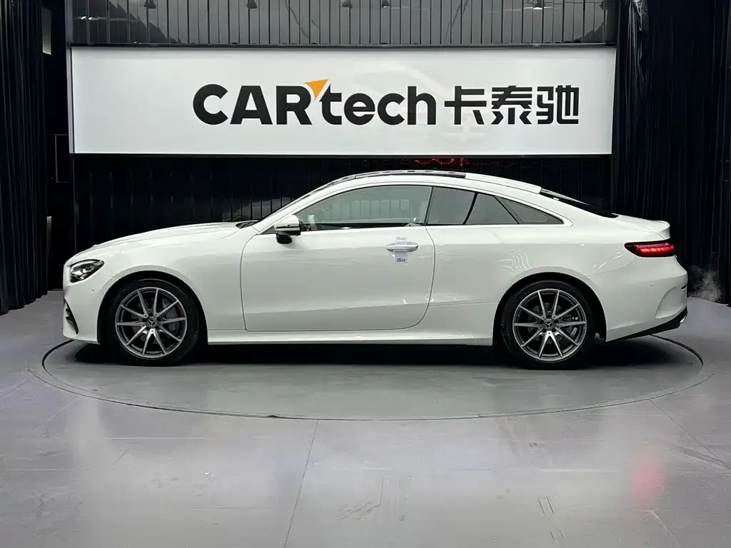 Mercedes-Benz E-Class (Import) — фото 4