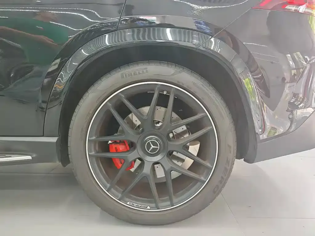Mercedes-Benz GLE AMG — фото 5