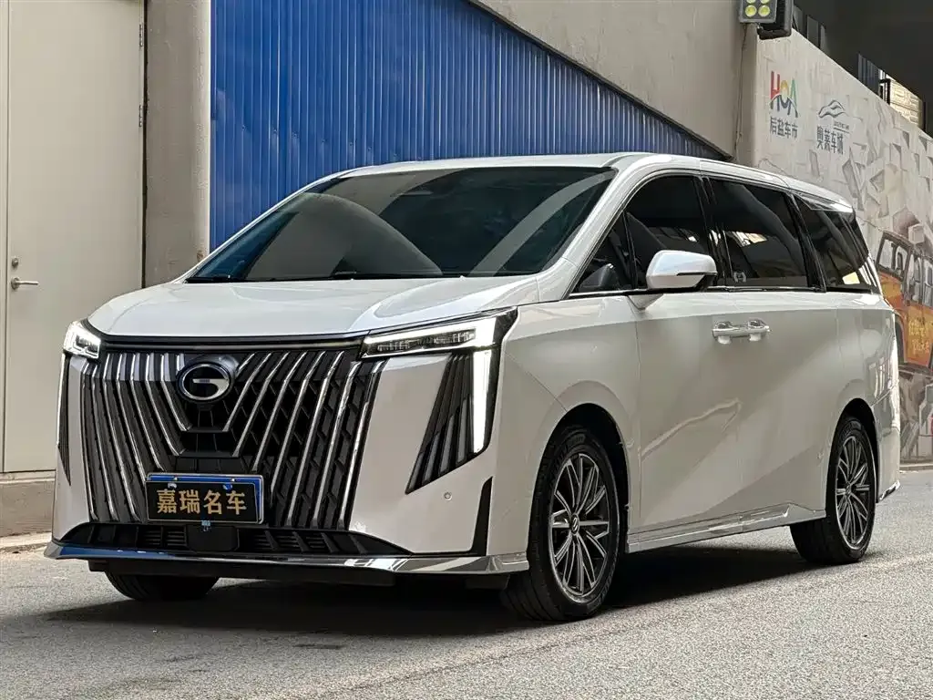 GAC Motor Trumpchi M8 — фото 1