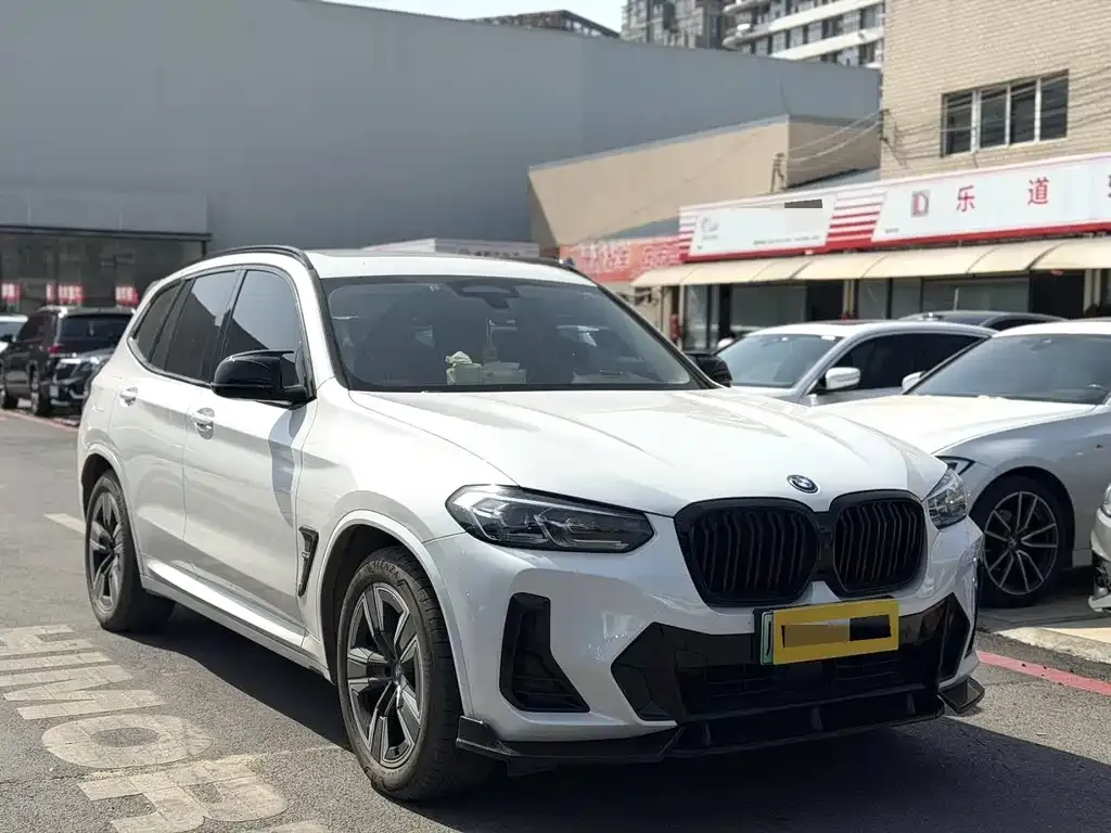 BMW iX3 2024 из CN, фото 4
