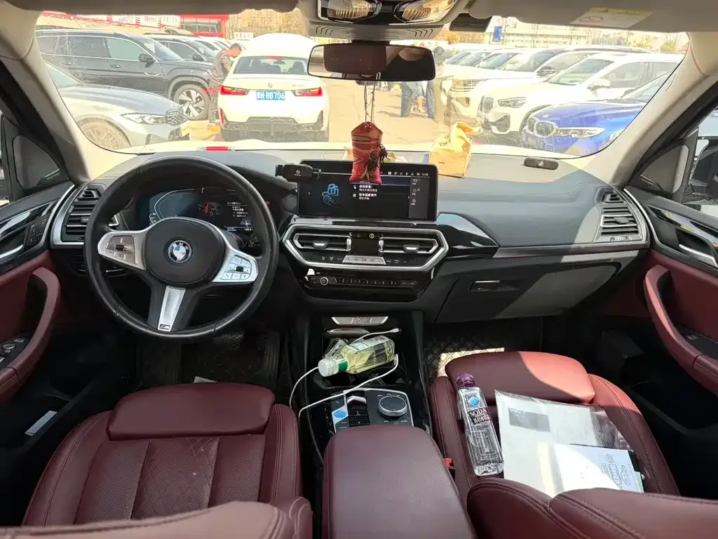 BMW iX3 2024 из CN, фото 10