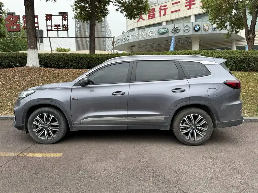 Chery Tiggo 8 — фото 9