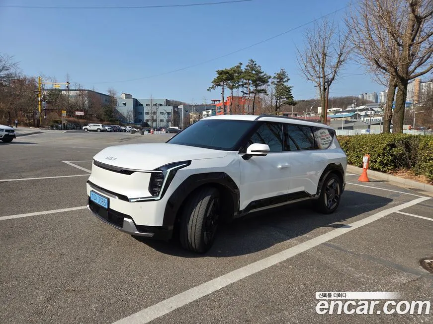 Kia EV9 2024 из KR, фото 10