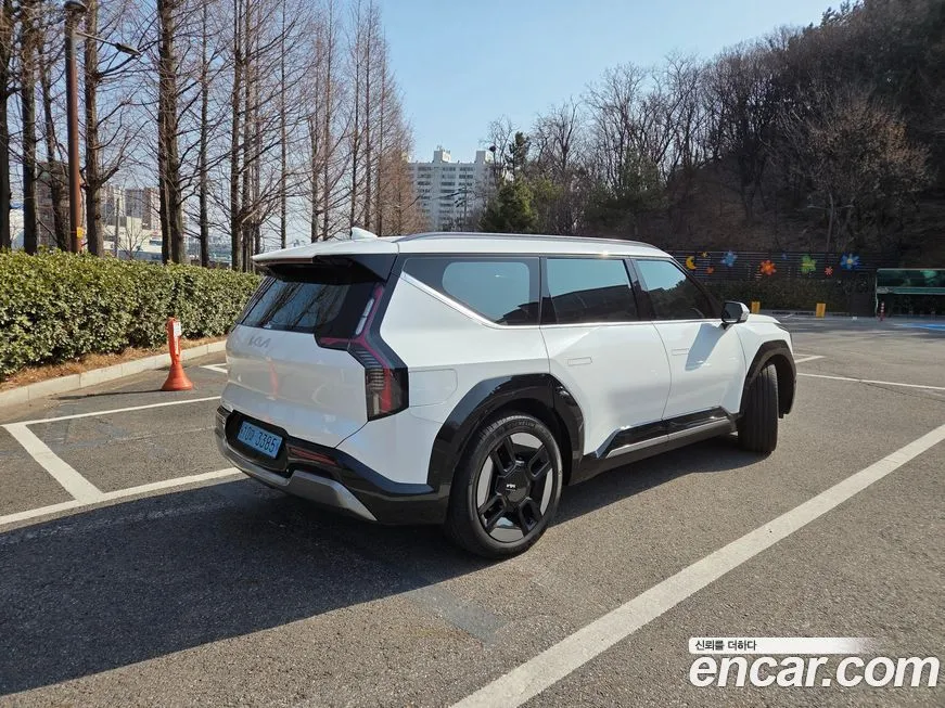 Kia EV9 2024 из KR, фото 8