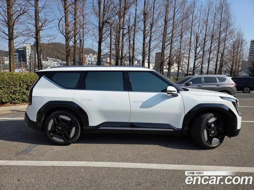Kia EV9 2024 из KR, фото 4